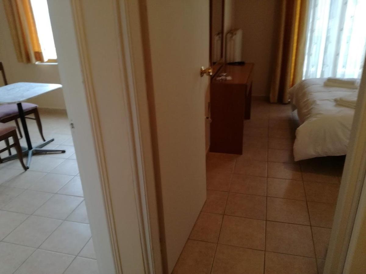 Parnon Hotel Agios Petros  외부 사진